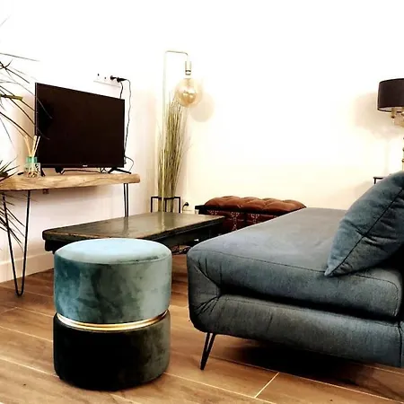 Naticosy-appartement Centre Historique Avec Jardin Ideal Couple ベレーム